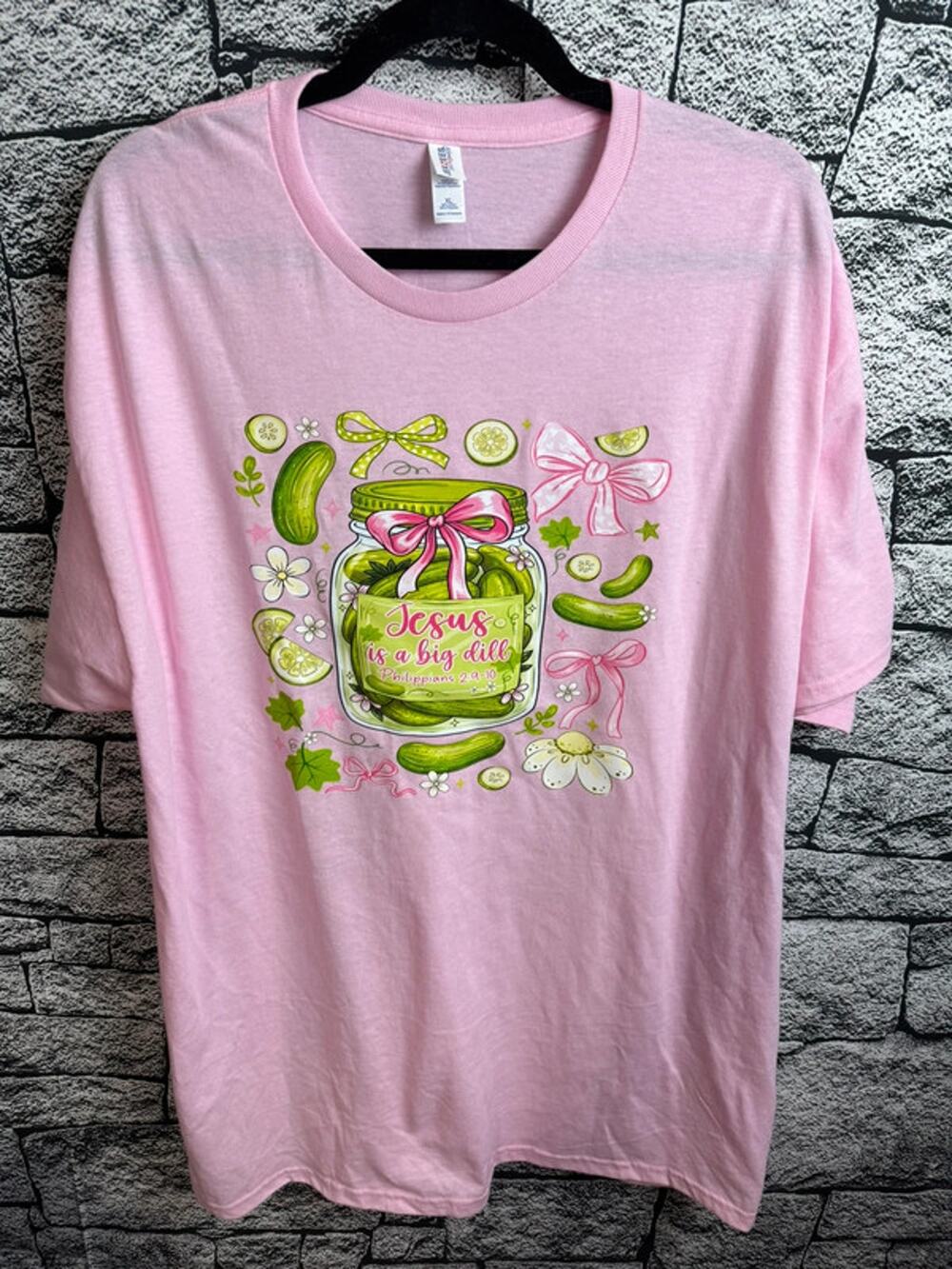 NWOT Pink Jerzees Jesus is a Big Dill T-Shirt - XL